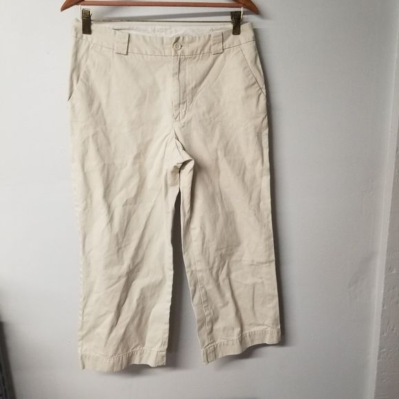 2005 GAP 8R tan khacki cropped - Picture 1 of 12